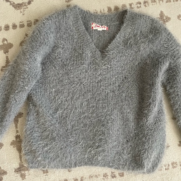 Pink Rose | Sweaters | Pink Rose Gray Fuzzy Sweater | Poshmark